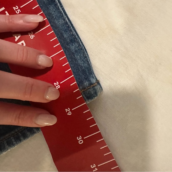 Madewell Perfect Vintage Straight Jean - Picture 6 of 6